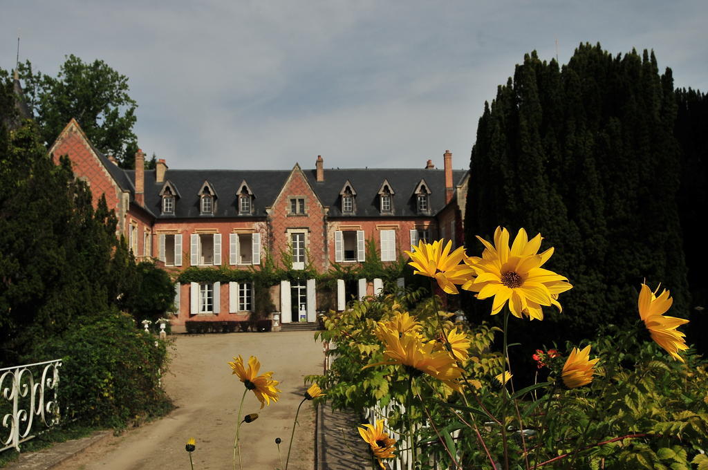 La Demeure D'Aglae Bed & Breakfast Villeneuve-sur-Allier Ngoại thất bức ảnh